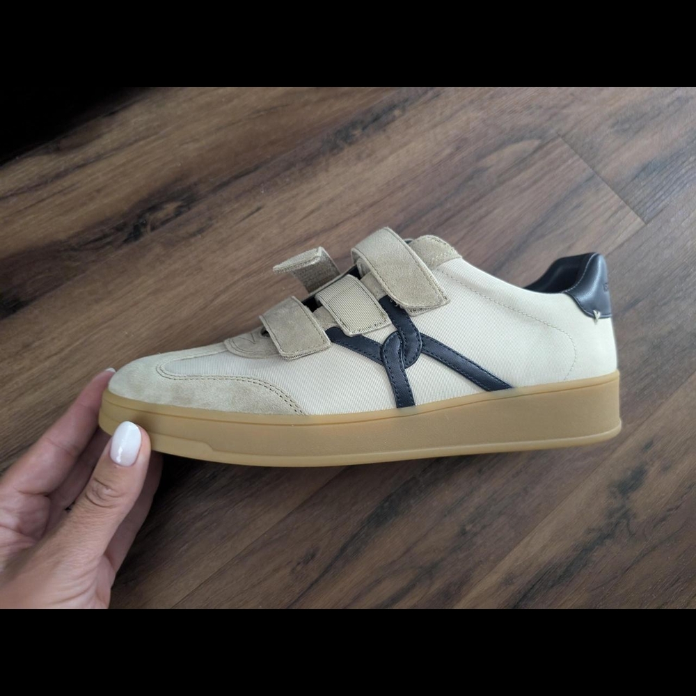 Sold Veronica Beard Beige and Navy Sneakers - Picture 3 of 5